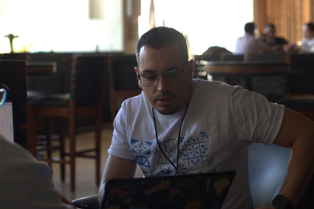 Del Potencial al Impacto: Cómo Blue Trail Impulsa el Talento Excepcional