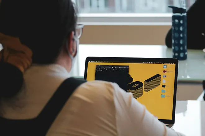 Por qué es importante la visibilidad en QA: Cómo hacer que el trabajo de pruebas de software sea más valioso e impactante